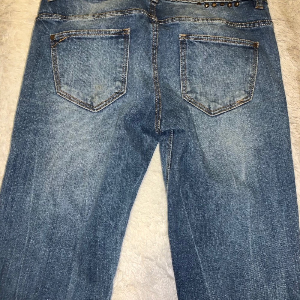Zara Women’s Ripped Jeans - Picture 6 of 7